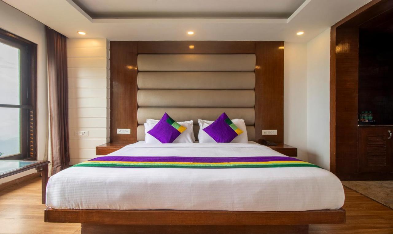 Treebo Premium Queen Of Hills Near Mall Road Masuri Exterior foto